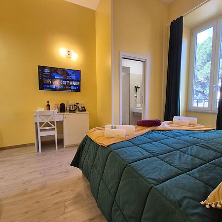 Residenze Serventi Longhi Řím Exteriér fotografie