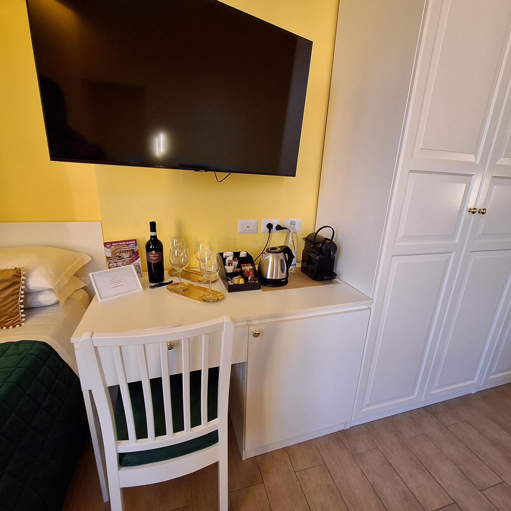 Residenze Serventi Longhi Řím Exteriér fotografie