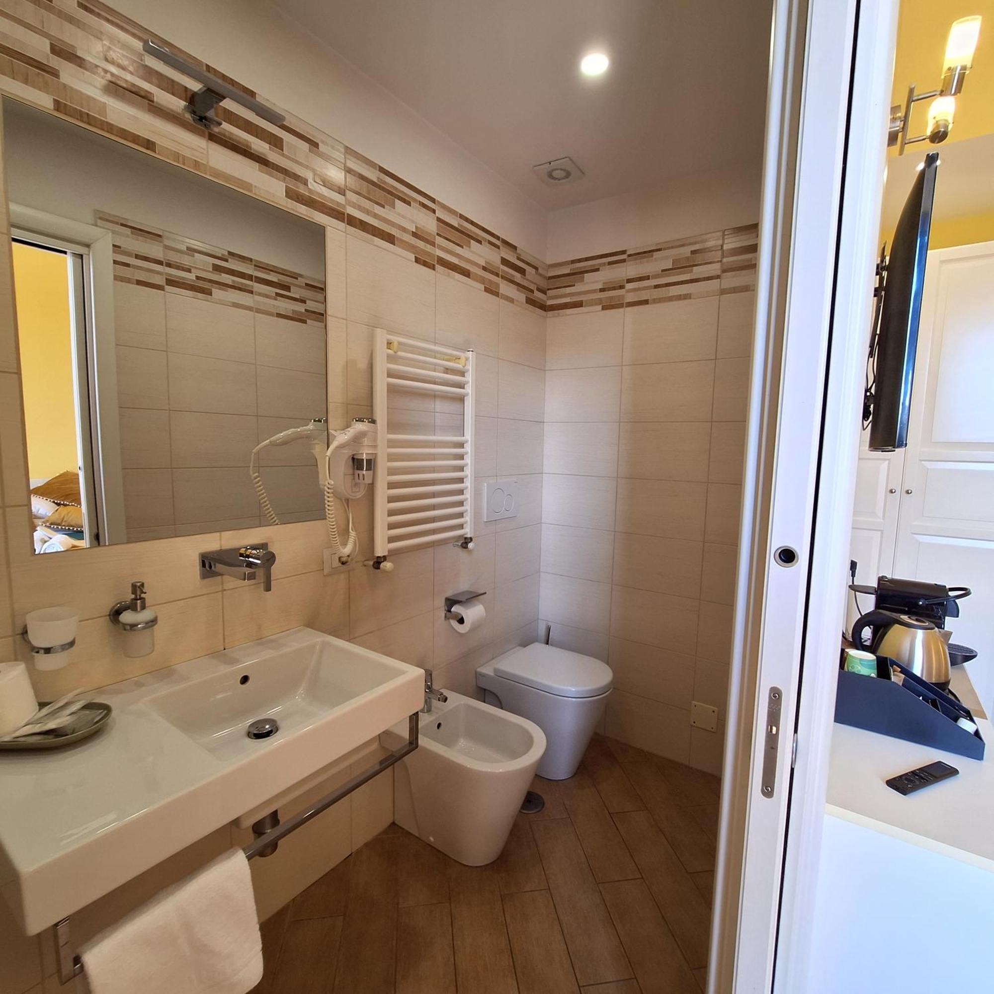 Residenze Serventi Longhi Řím Exteriér fotografie